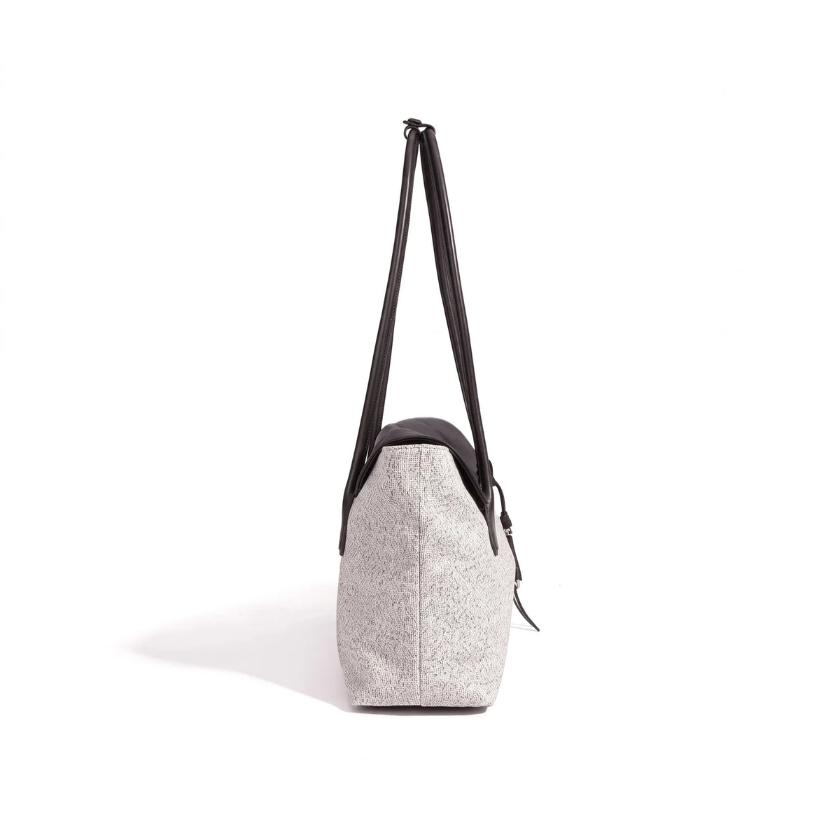 ÉLAN CANVAS SHOULDER BAG
