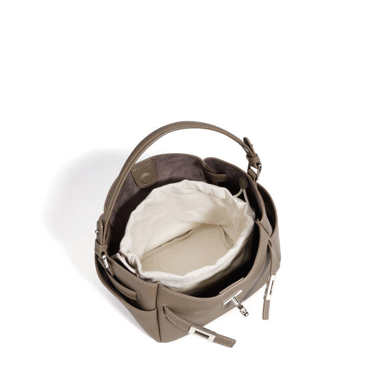 MIRA LEATHER BUCKET BAG