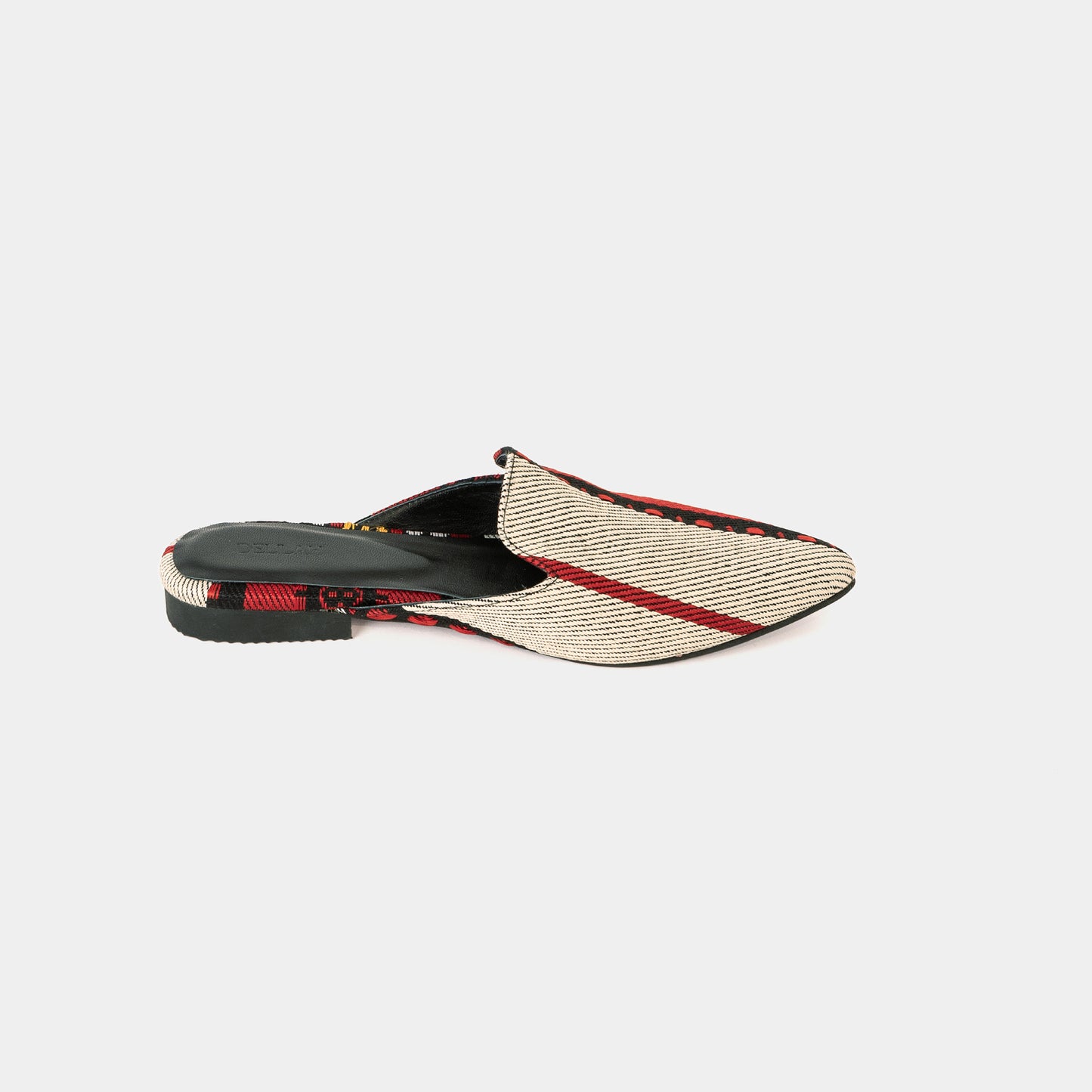 Zuri Flat Mule