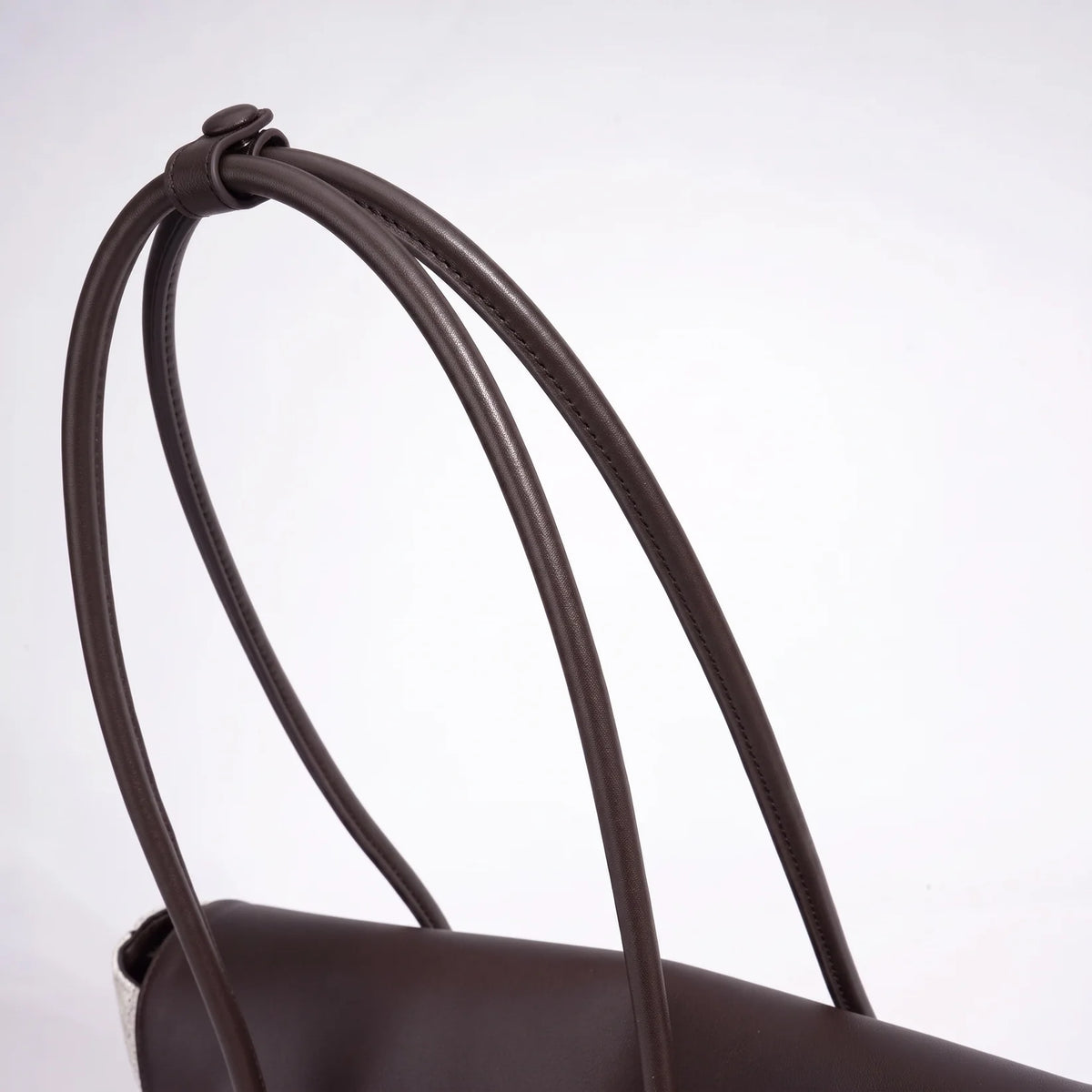 ÉLAN CANVAS SHOULDER BAG