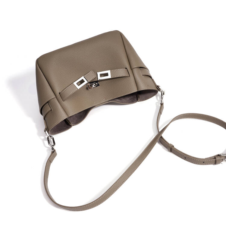 MIRA LEATHER BUCKET BAG