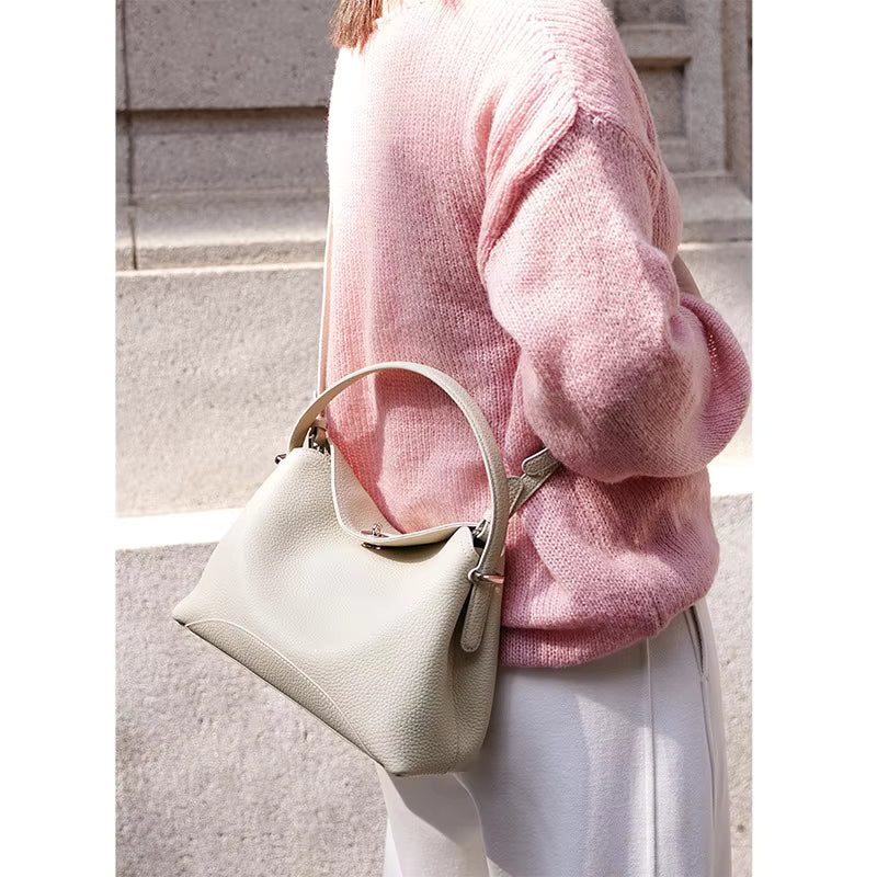 LIVIA LEATHER SHOULDER BAG