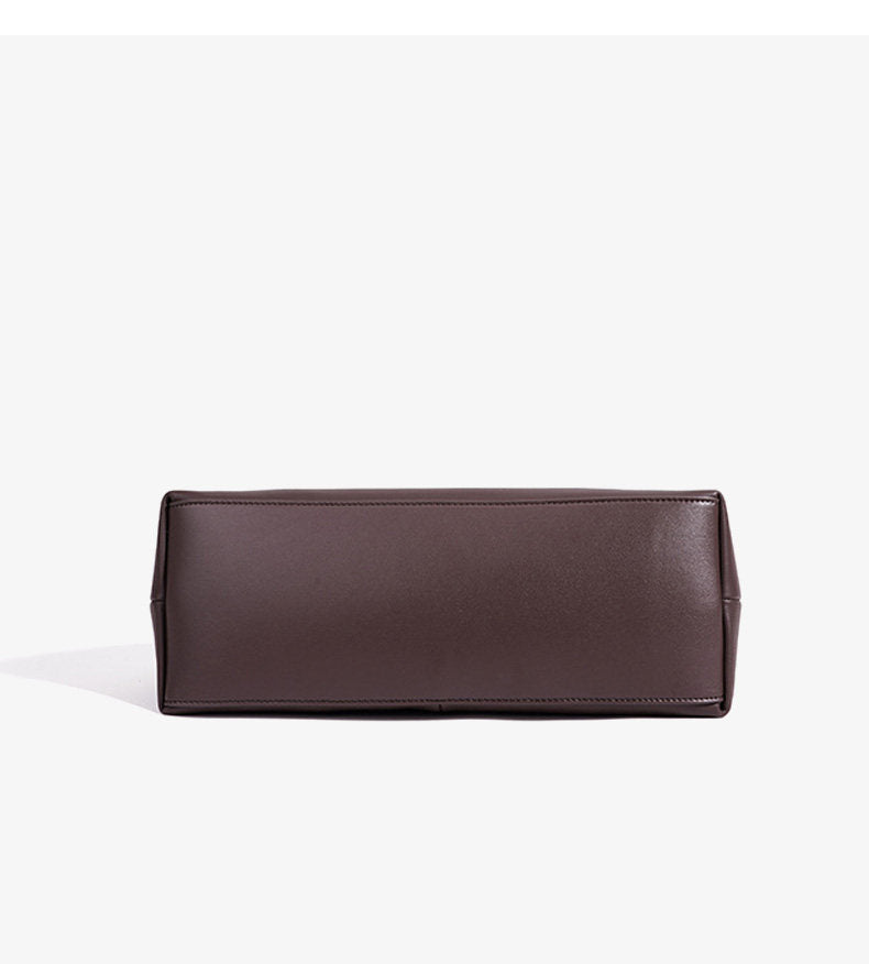 CELINE LEATHER SHOULDER BAG