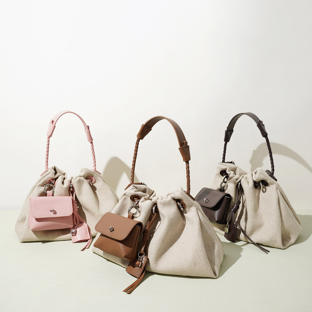 ALBA LINEN BUCKET BAG