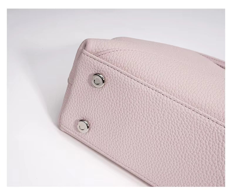 LIVIA LEATHER SHOULDER BAG