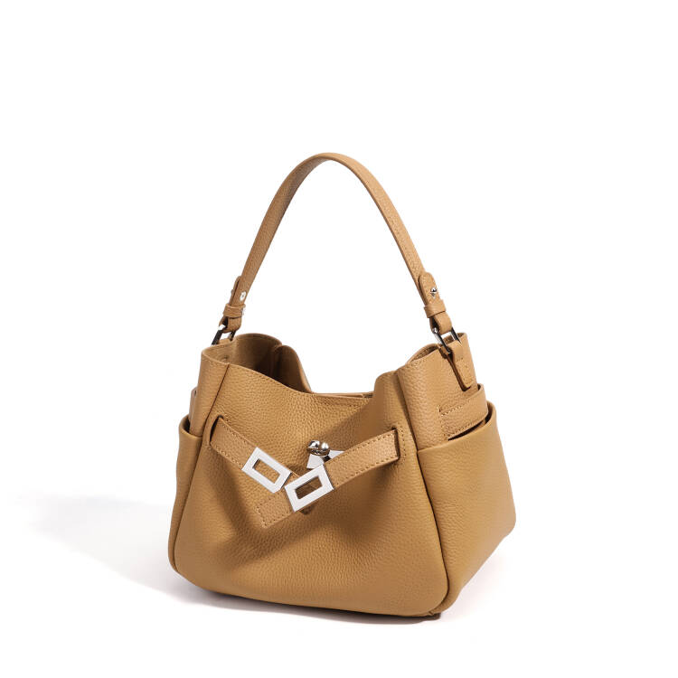 MIRA LEATHER BUCKET BAG