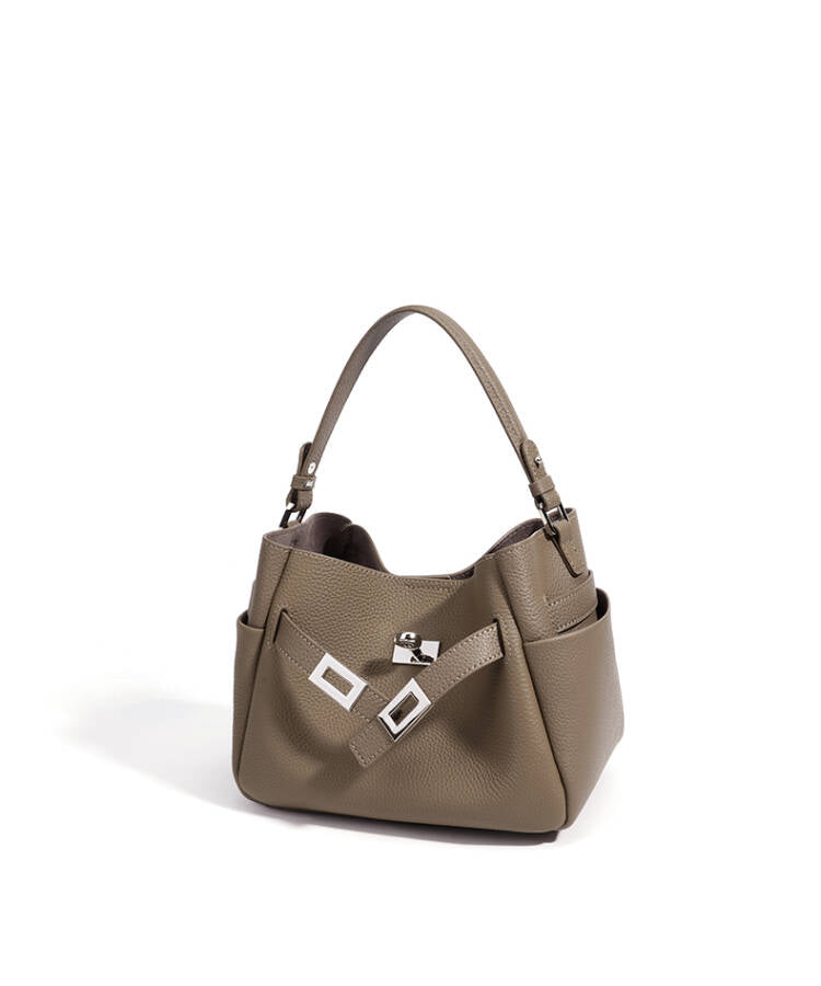 MIRA LEATHER BUCKET BAG